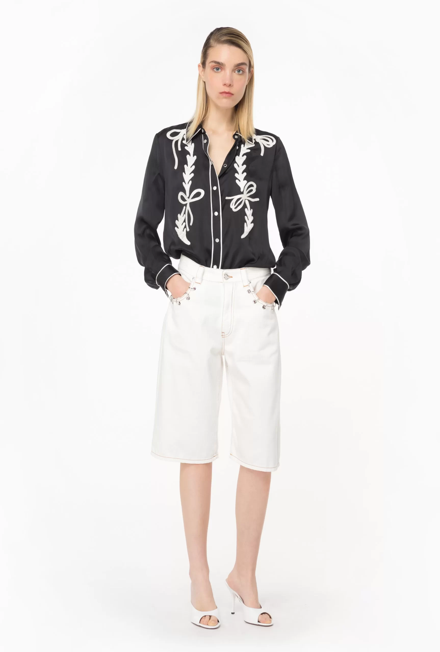 PINKO Bull Bermuda Shorts With Piercing Detail Online